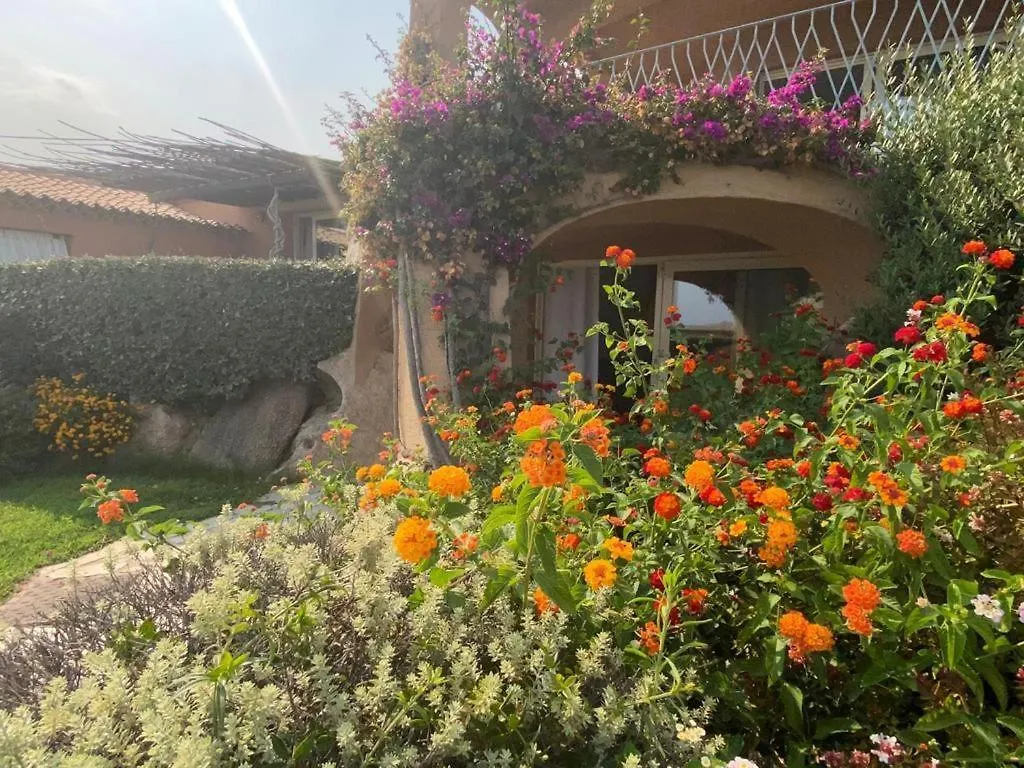 Villaggio Sherden - Maison & Relais Apartments Golfo Aranci