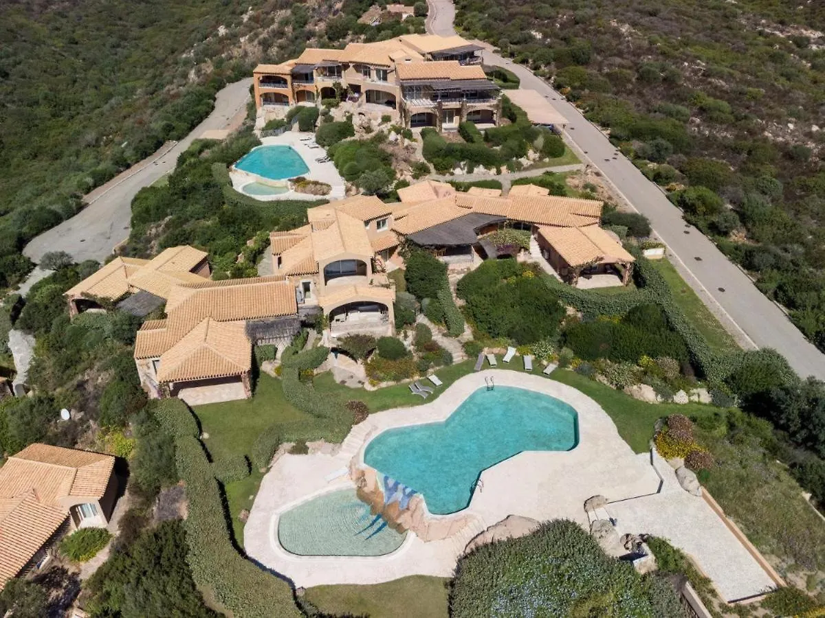 Villaggio Sherden - Maison & Relais Apartments Golfo Aranci 0*,  Italy