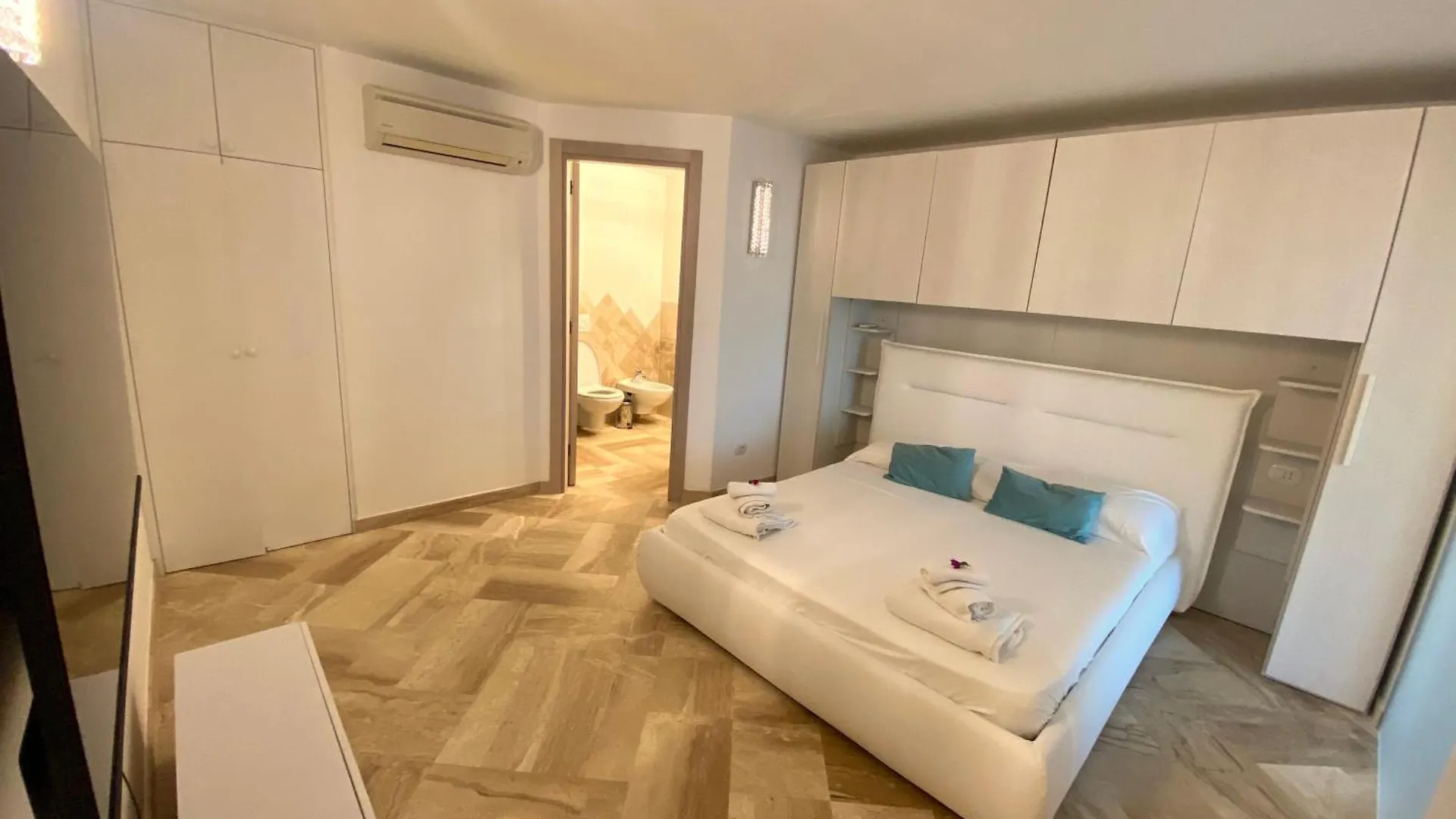 Villaggio Sherden - Maison & Relais Apartments Golfo Aranci Holiday home